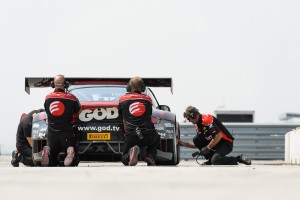 The EFFORT Racing team has been consistently preparing front-running race cars this season for Michael Lewis and his teammate Ryan Dalziel.